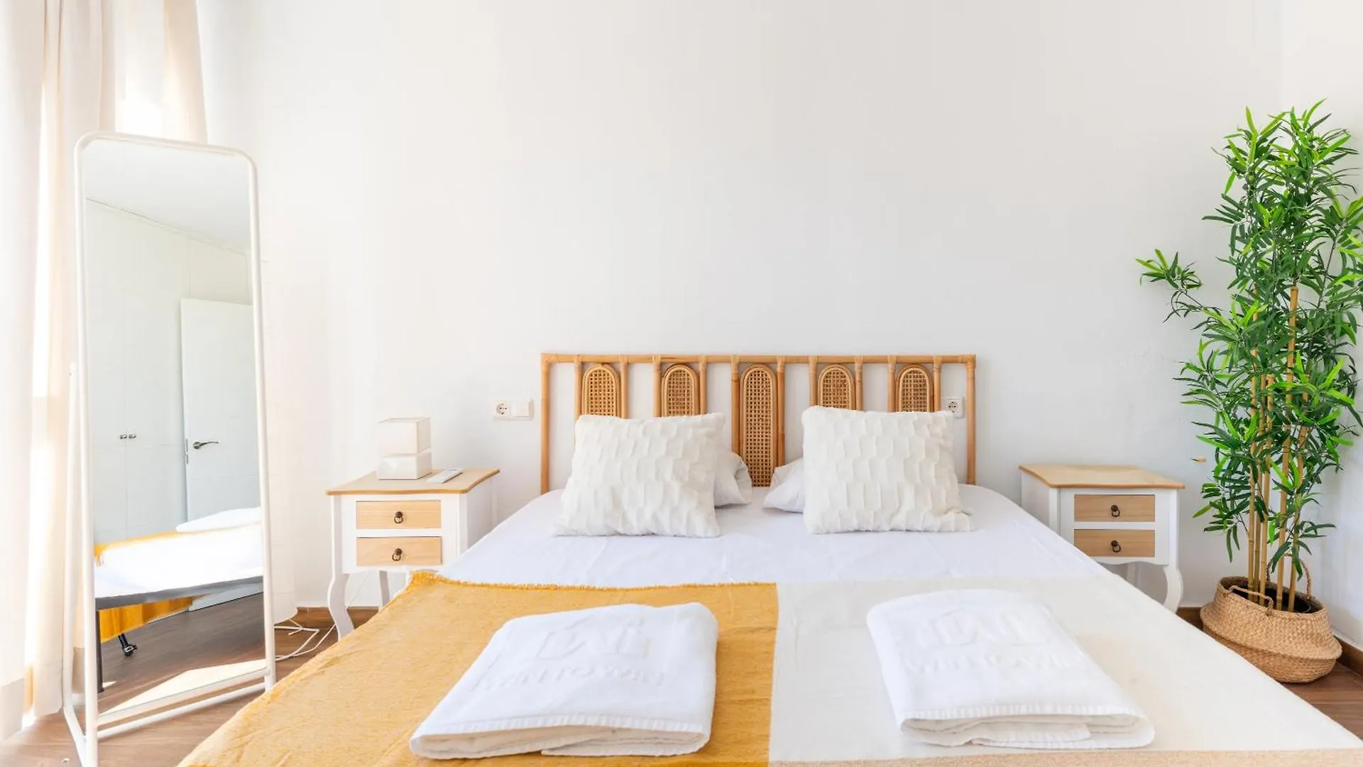 Apartment Wintowinrentals - Chalet En Primera Linea De Playa La Cala Del Moral