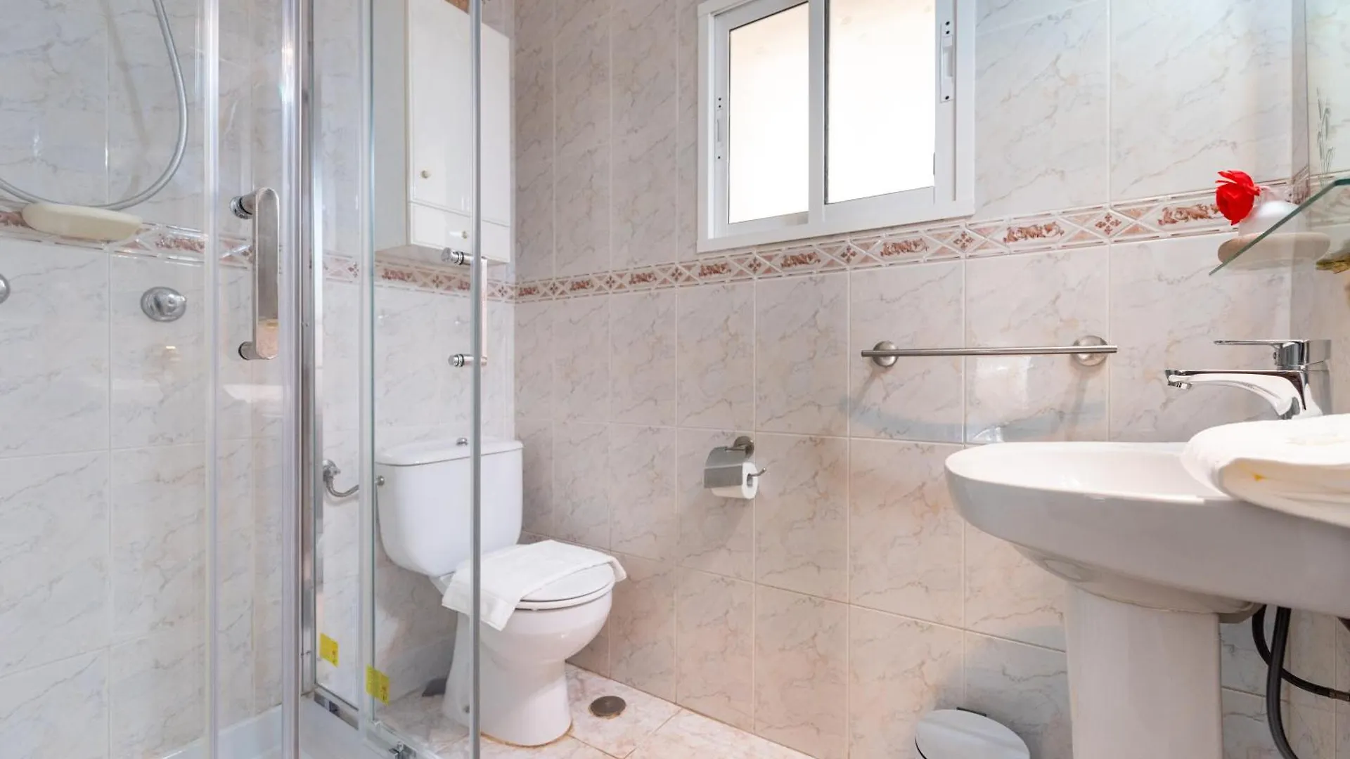 Apartment Wintowinrentals - Chalet En Primera Linea De Playa La Cala Del Moral
