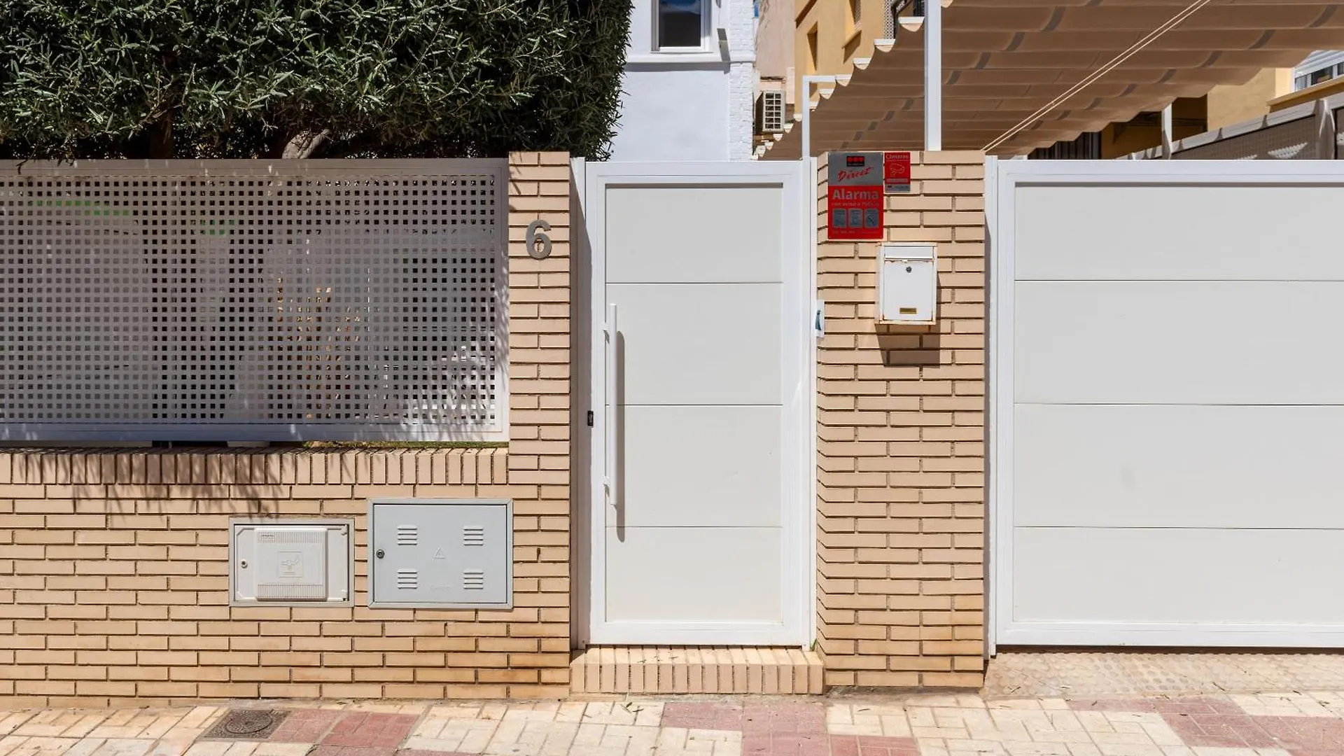 Wintowinrentals - Chalet En Primera Linea De Playa La Cala Del Moral 0*,  Spain