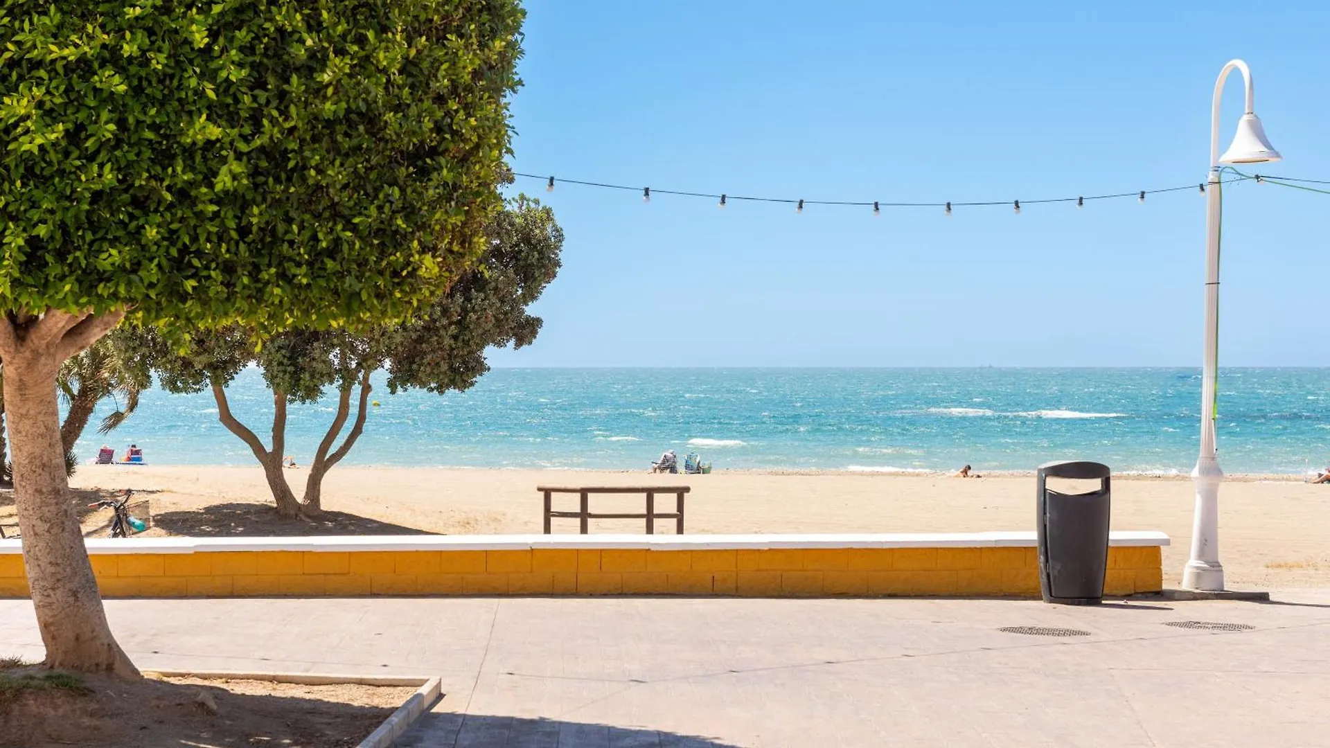 Wintowinrentals - Chalet En Primera Linea De Playa La Cala Del Moral 0*,  Spain